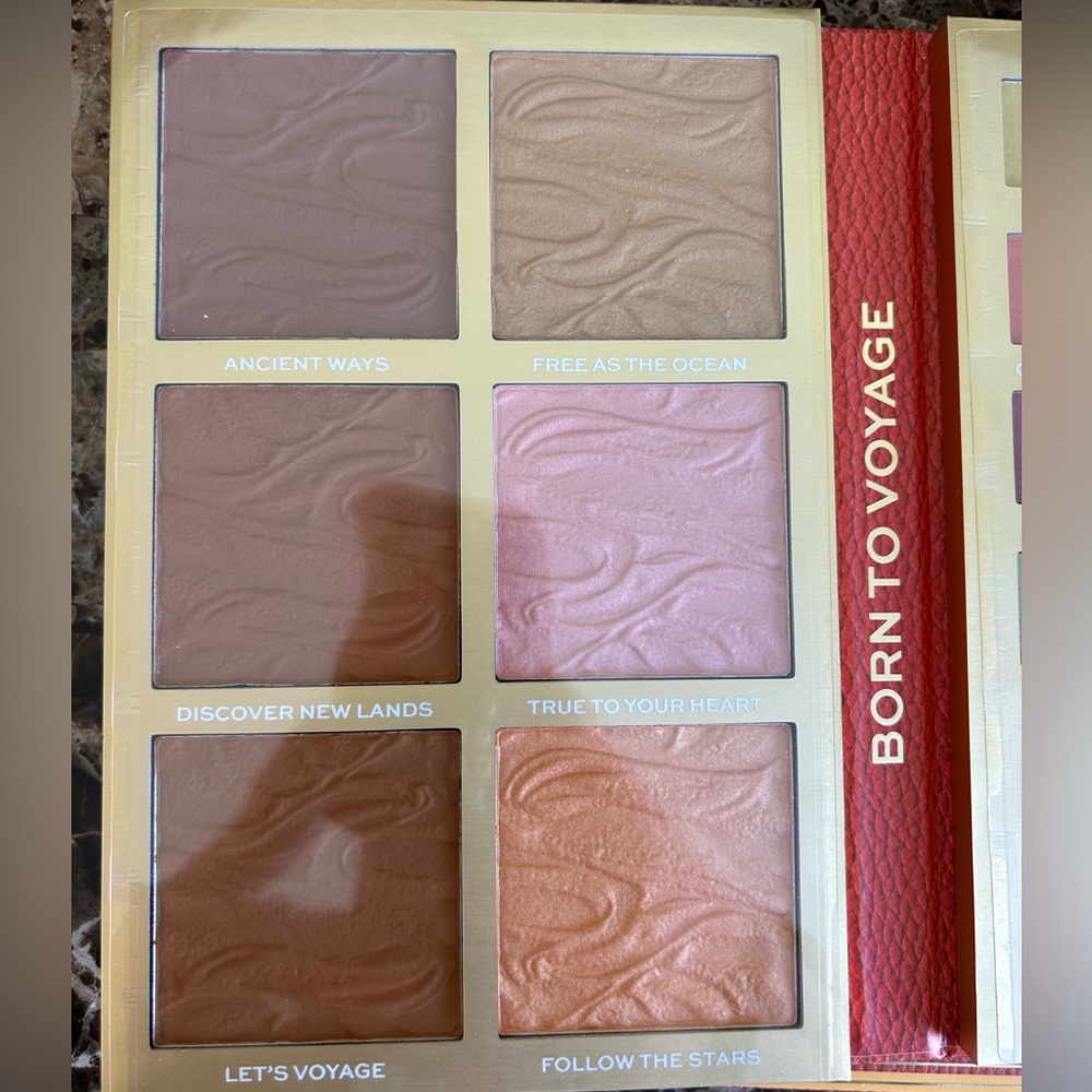 💄Disney Revolution Moana Eyeshadow Palette - Picture 5 of 8